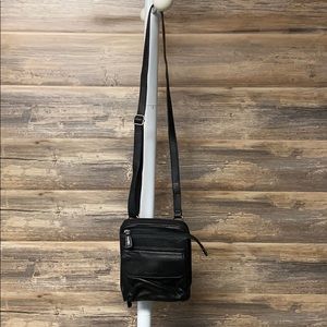 Fossil Leather Black Crossbody Bag P16